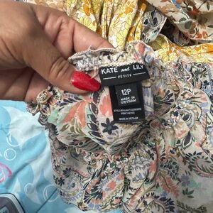 Kate and Lily Petite Floral Long Sleeve Dress in Multicolor